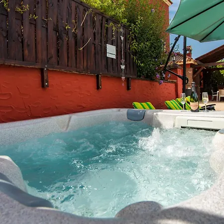 Casa De Invitados, Piscina Privada Y Barbacoa *